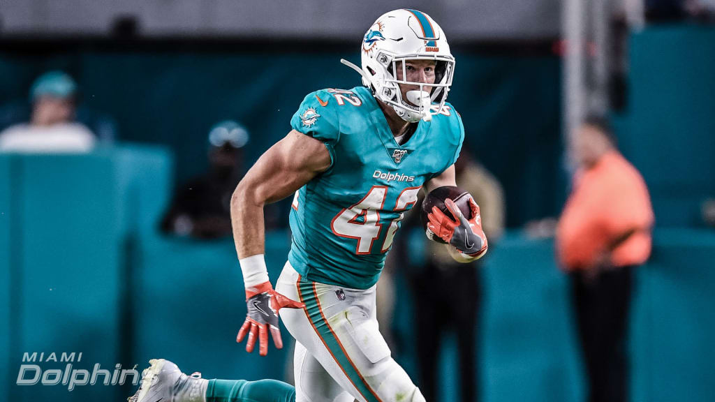 Bucs sign former Dolphins RB Patrick Laird