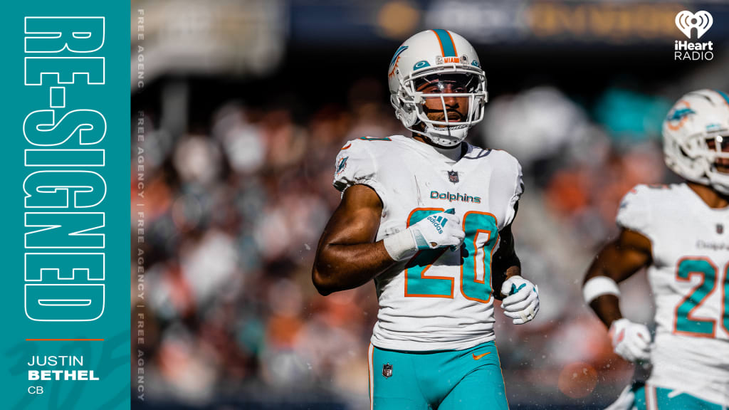 Miami Dolphins cornerback Justin Bethel in action during the second half of  a NFL football game against the Miami Dolphins, Sunday, Sept. 18, 2022, in  Baltimore. (AP Photo/Terrance Williams Stock Photo - Alamy