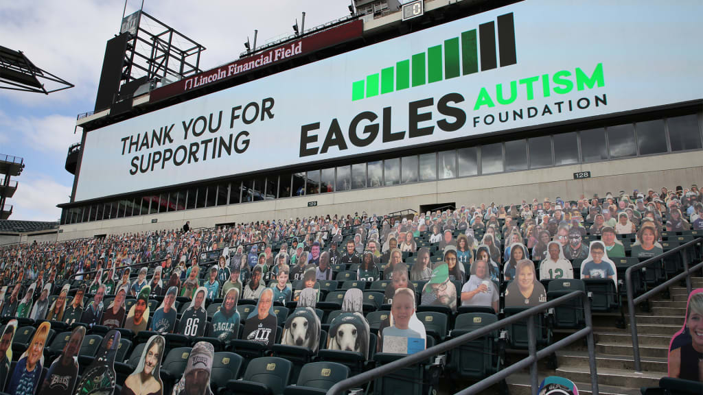 Photos: Eagles fans flock to Lincoln Financial Field for home opener - WHYY