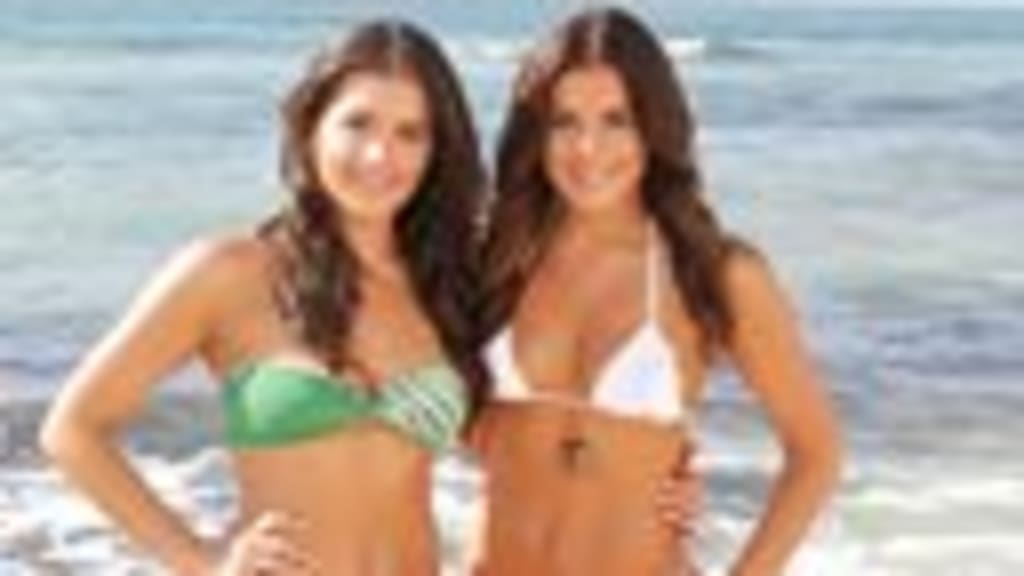 Houston Texans Cheerleader Swimsuit Calendar Reveal Incoming