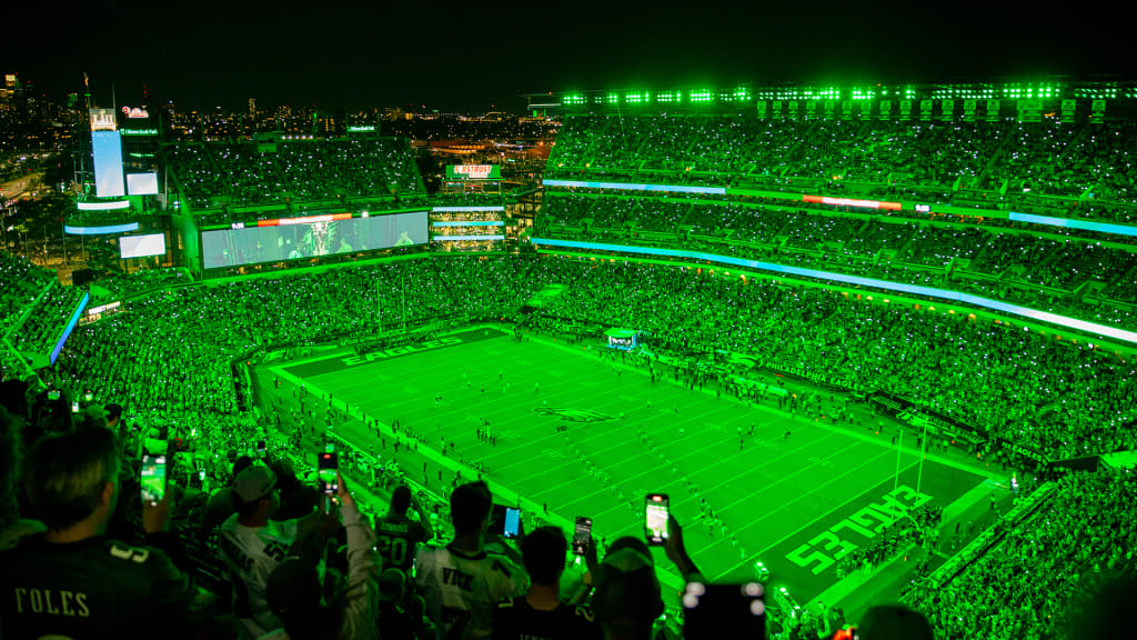 PHILADELPHIA EAGLES WELCOME BACK FANS TO LINCOLN FINANCIAL FIELD