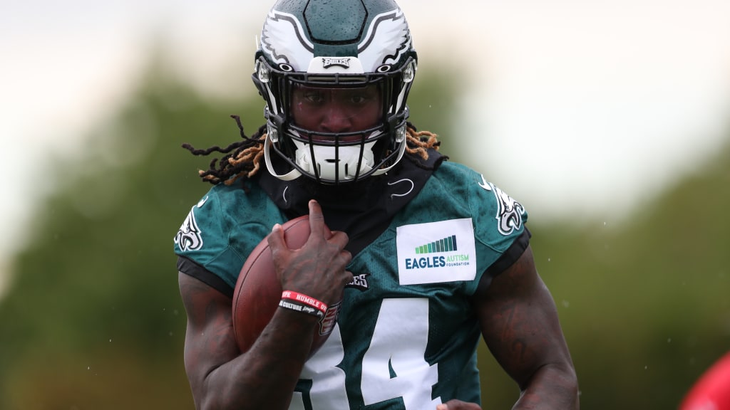 Philadelphia Eagles running back Trey Sermon (34) against the Jacksonville  Jaguars during an NFL football game, Sunday, Oct. 2, 2022, in Philadelphia.  The Eagles defeated the Jaguars 29-21. (AP Photo/Rich Schultz Stock Photo -  Alamy