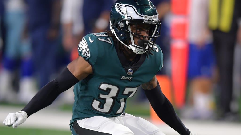 Philadelphia Eagles sign Mac McCain to the practice squad