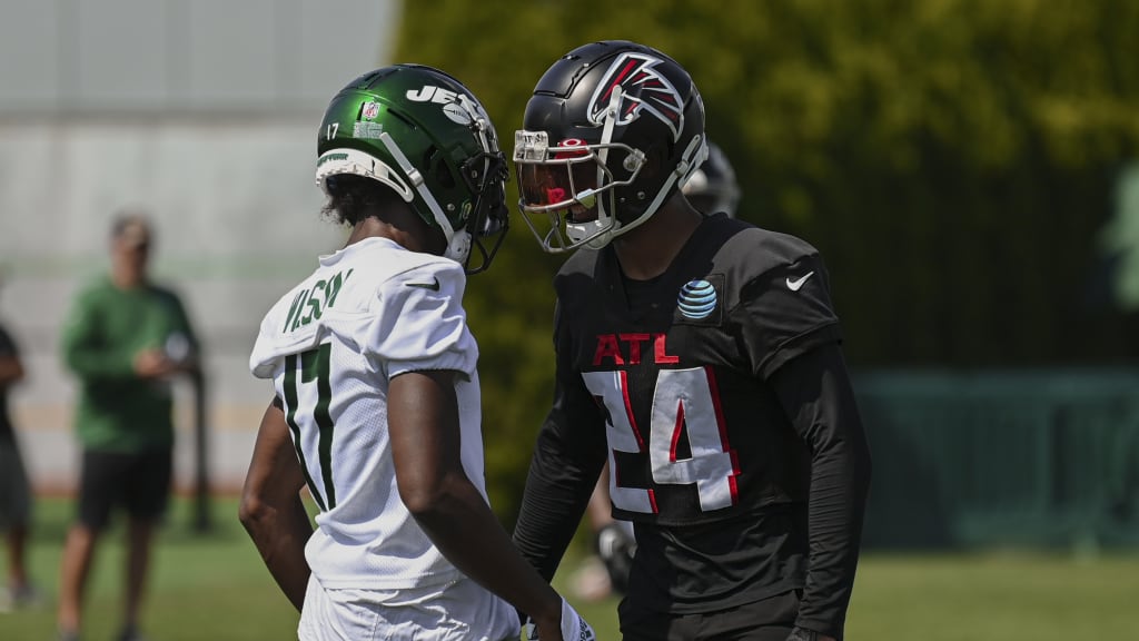 Falcons' Kyle Pitts breezed through first minicamp practice