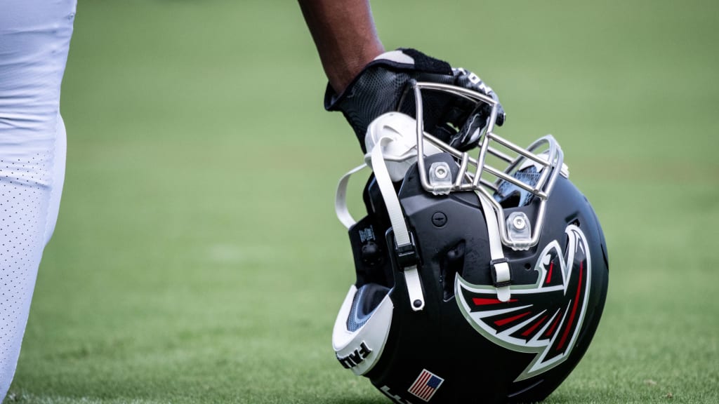 Falcons First NFL Team To Have 100% Of Players Vaccinated