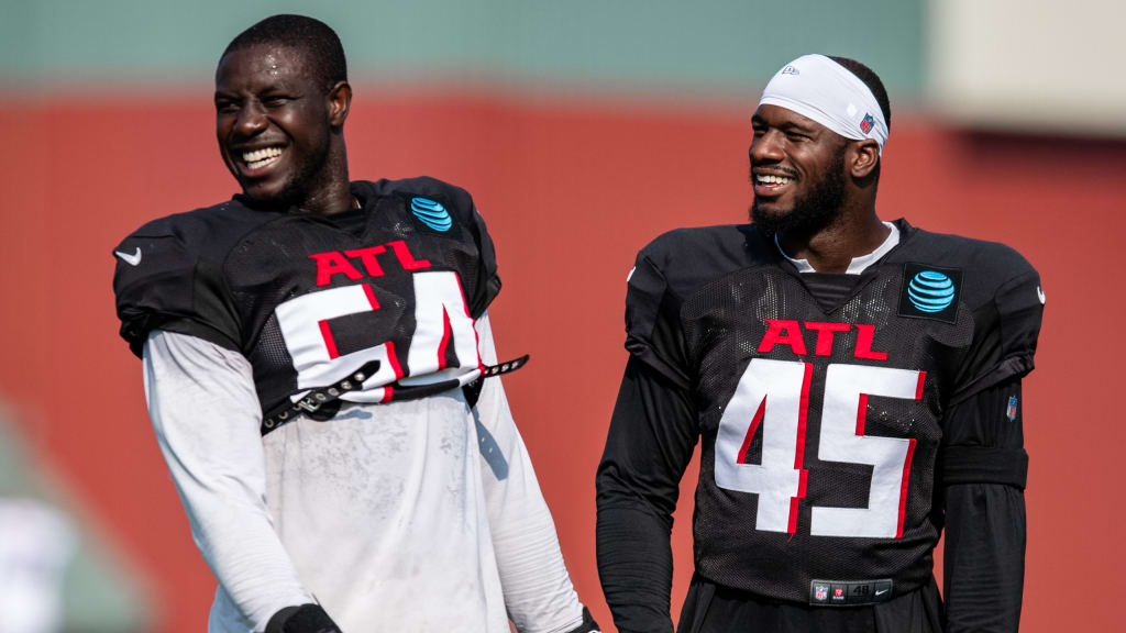 The Atlanta Falcons should not resign Foye Oluokun