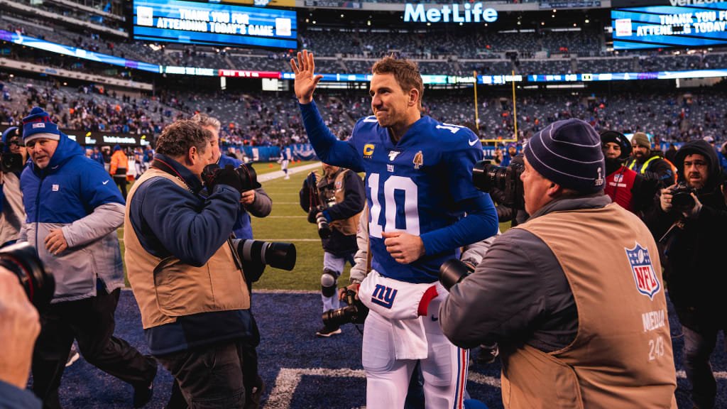 New York Giants news: Saquon Barkley calls Eli Manning 'a legend'