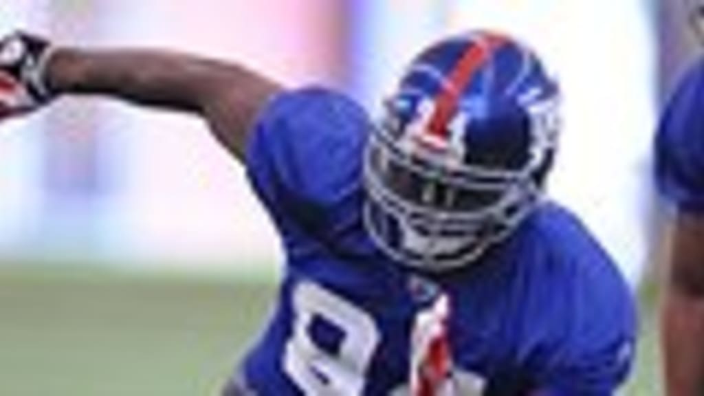 New York Giants Mathias Kiwanuka's season is over due to herniated