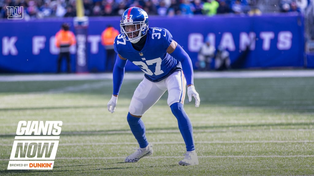 Giants sign DB Fabian Moreau to practice squad, release two