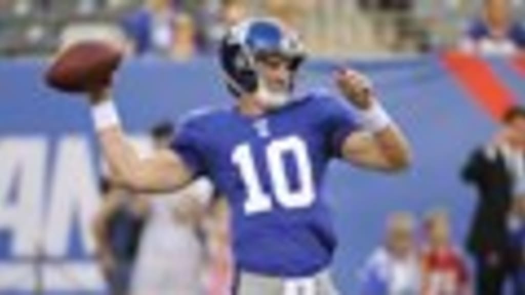 Giants name Eli Manning, Justin Tuck, Chase Blackburn captains