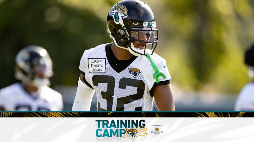 Jaguars 2021 Training Camp: Etienne “getting better…”