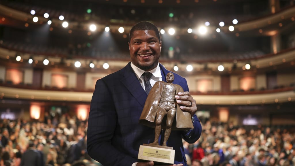 NFL veteran Calais Campbell financial advice to young athletes