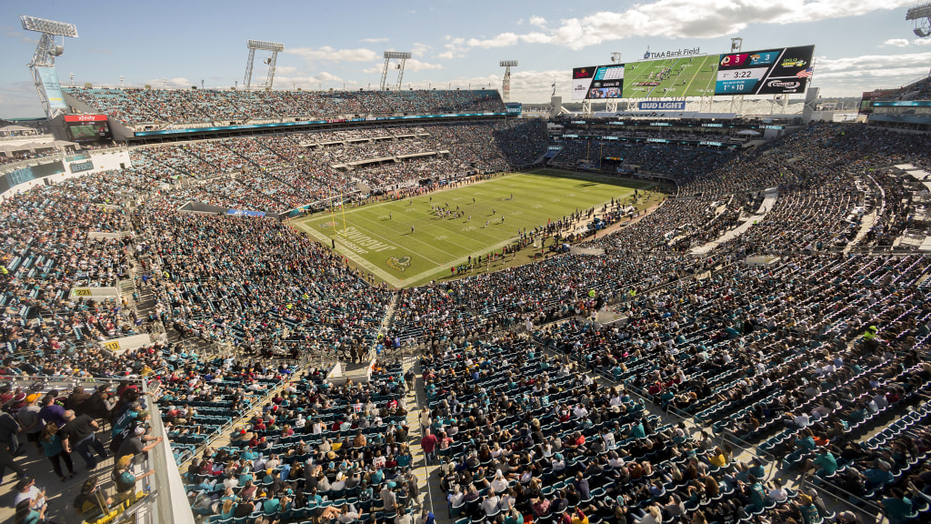 EverBank Stadium on X: On this day in 2005, Jacksonville hosted