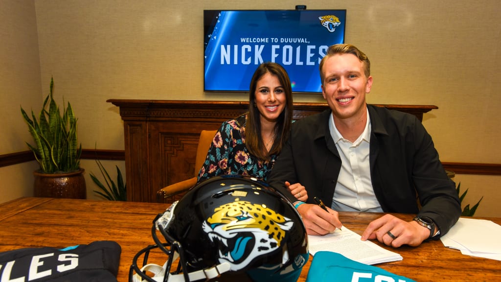 Lot - Jaguars Mini Helmet Autographed By Nick Foles