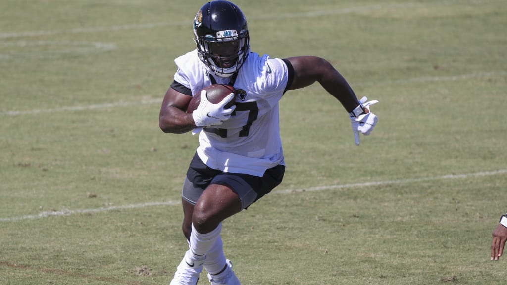 Jaguars' K'Lavon Chaisson Tests Positive for COVID-19; Attended