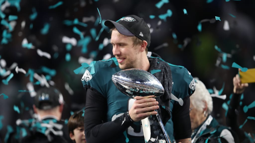 Carson Wentz got engaged after winning Super Bowl 52 with Eagles