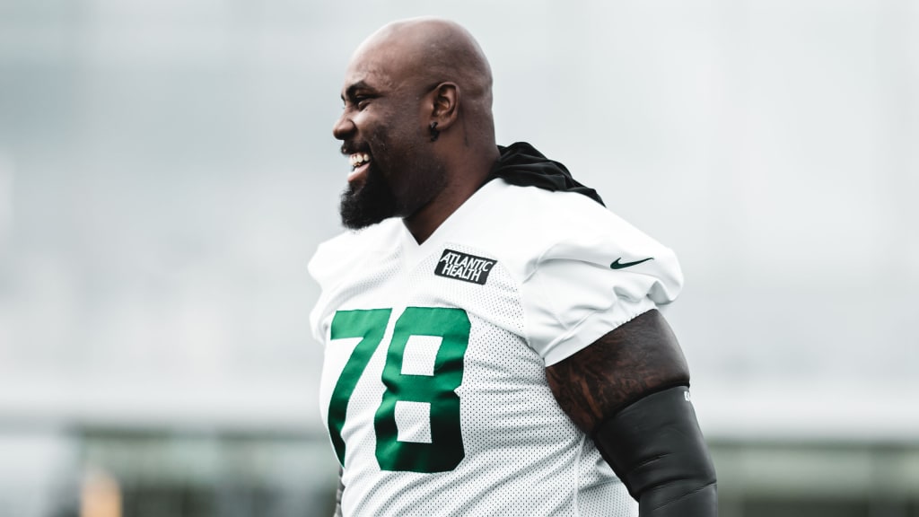 Morgan Moses says NY Jets tackle Mekhi Becton blocks out the sun - On3