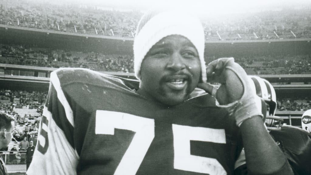 Jets T Winston Hill Voted into Pro Football Hall of Fame