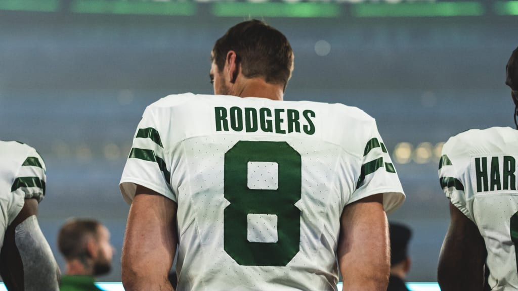 Bills vs Jets: QB Aaron Rodgers injures ankle — questionable to