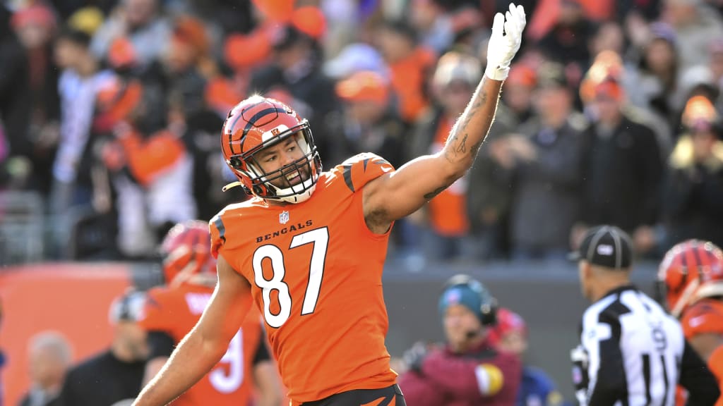 Sprained knee sidelines Bengals TE C.J. Uzomah for 2nd day