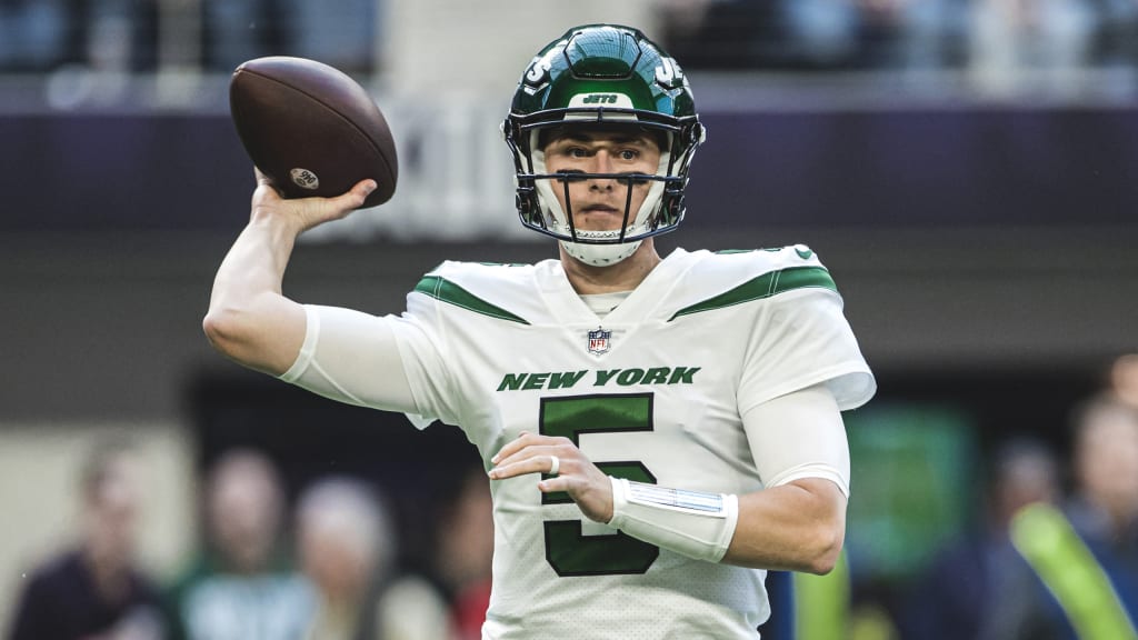 Mike White injury: Jets quarterback taken to hospital after loss to Bills