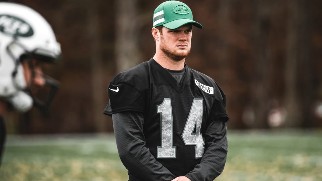 Jets-Bills Storylines: Adversity Hits QB Sam Darnold