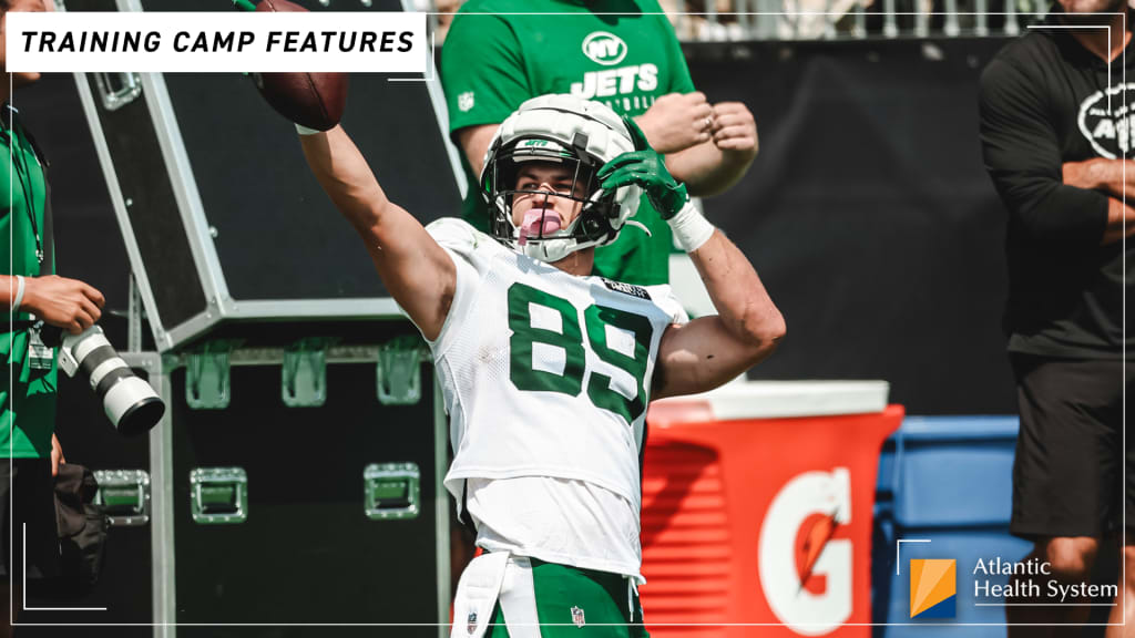 New York Jets tight end Jeremy Ruckert during the NFL Carolina News  Photo - Getty Images