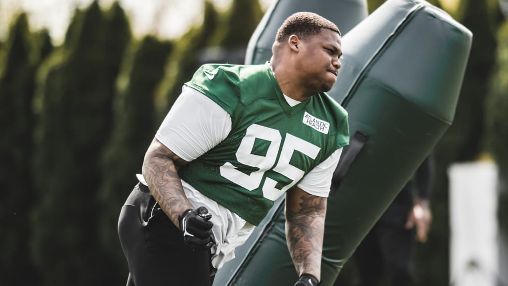 It's time to talk about the NY Jets' Micheal Clemons experiment