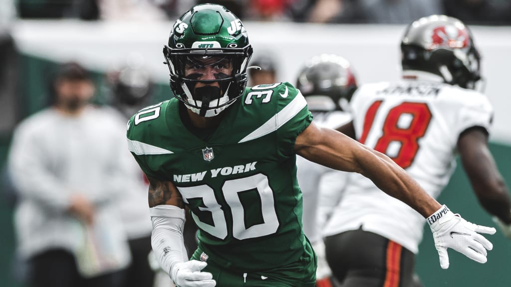 NY Jets: Zach Wilson the leader is already impressing fellow rookies