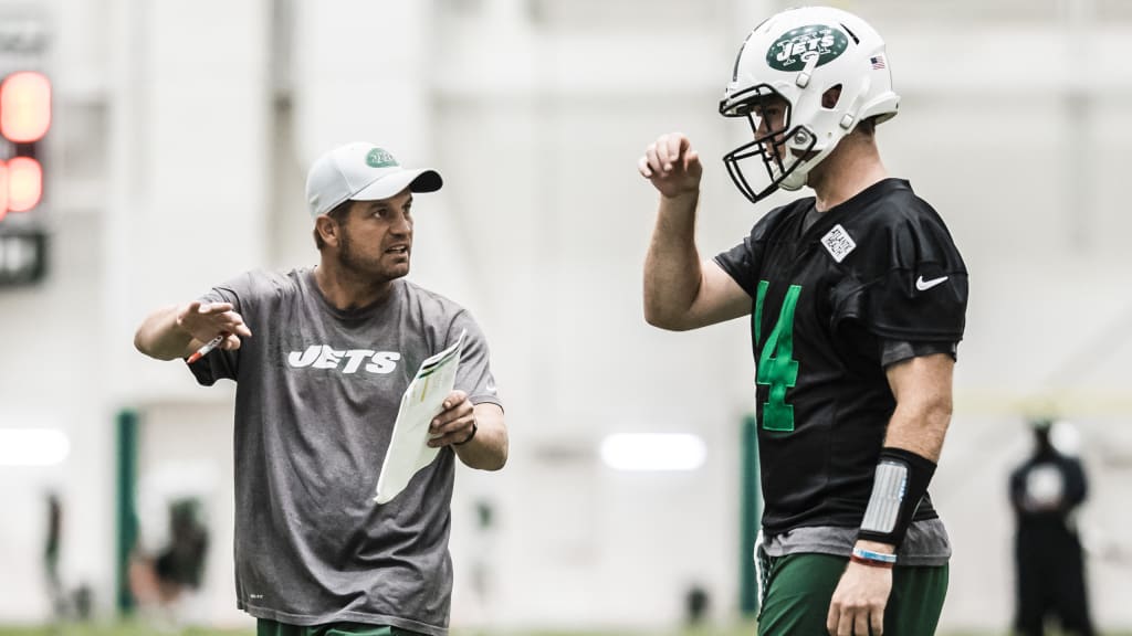 Todd Bowles, Jets get first look at Sam Darnold on opening day of rookie  minicamp – New York Daily News