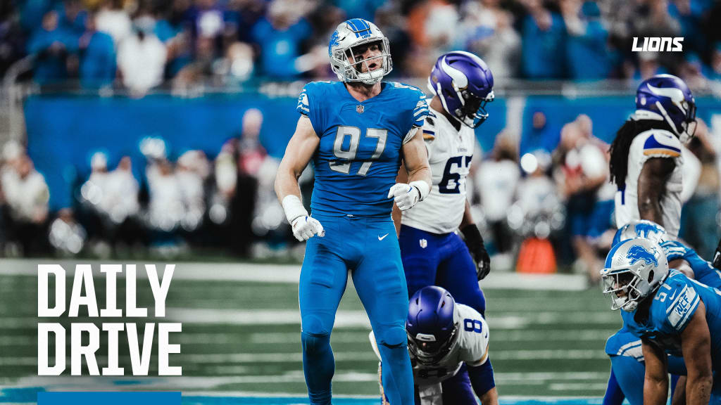 Snap counts, PFF grades: Lions' Aidan Hutchinson fuels stingy run