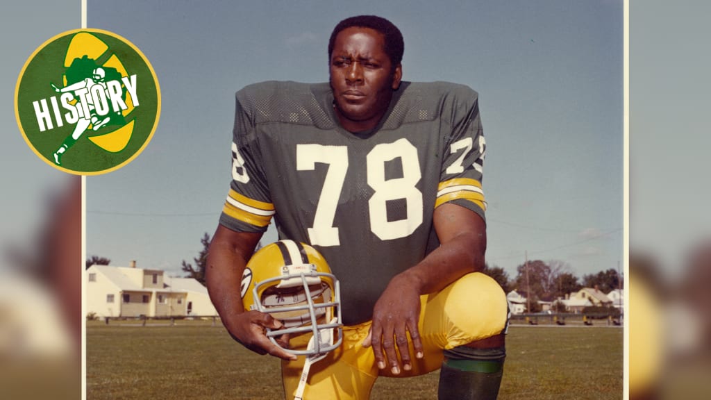 Green Bay - HELMET HISTORY