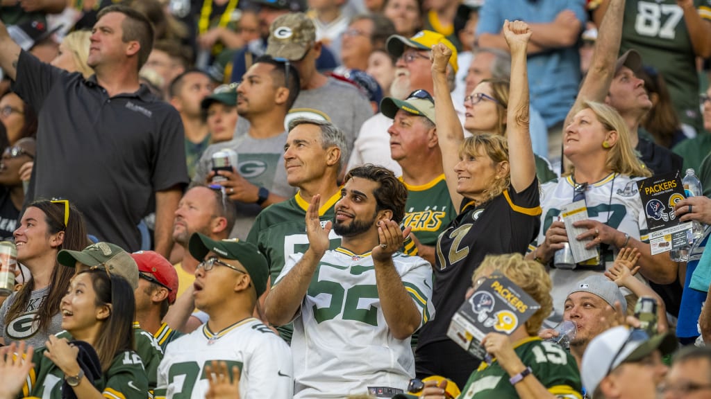 'The louder, the better' at Lambeau Field this year