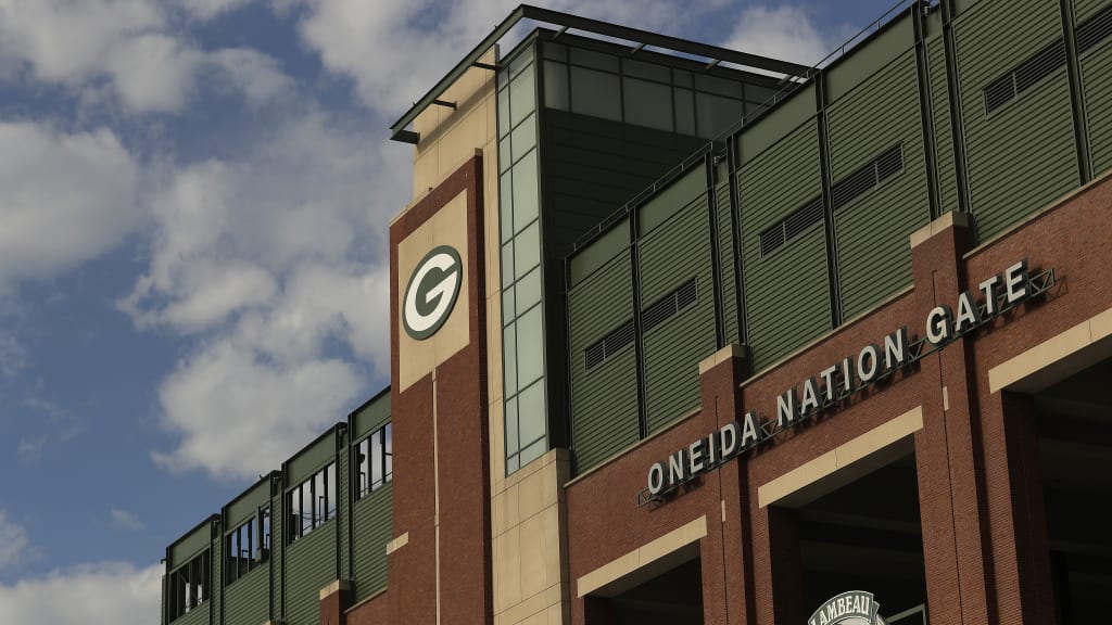 Packers introduce Vivid Seats as team's 'Official Fan Experience