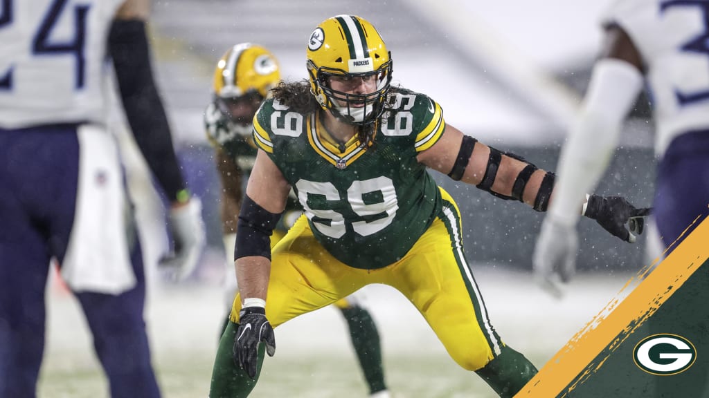 Green Bay Packers offensive tackle David Bakhtiari (69) walks on the field  before an NFL game against the New York Jets Sunday, Oct. 16, 2022, in  Green Bay, Wis. (AP Photo/Jeffrey Phelps