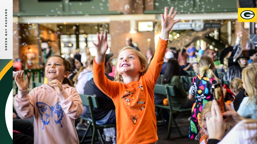 Packers host Spooktacular Express