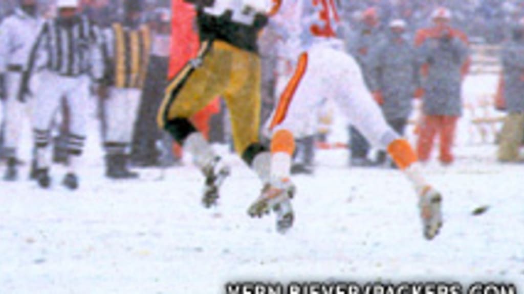 In 1985, the Packers and Bucs played a 'Snow Bowl' for the ages