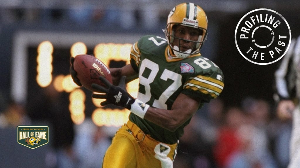 Fullback William Henderson will be inducted in the Packer Hall Of Fame this  summer.