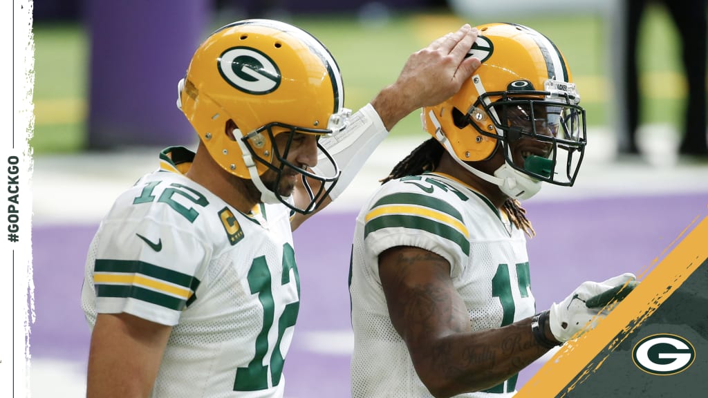 Packers franchise tag Davante Adams, sending Aaron Rodgers a message