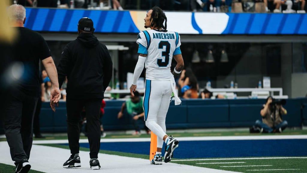 Panthers WR Robbie Anderson kicked out of game by Steve Wilks