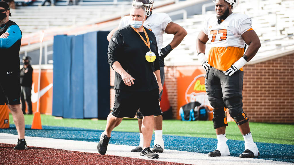 Steelers name Pat Meyer new offensive line coach