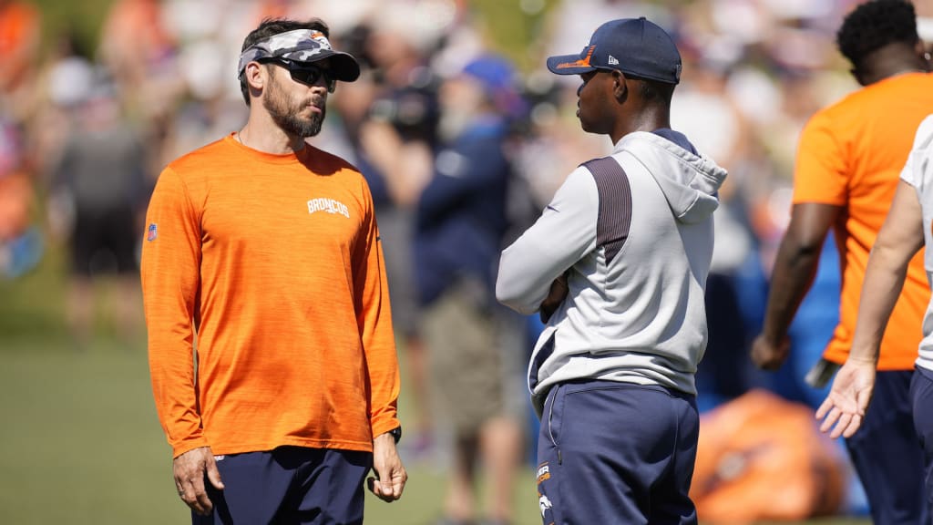 Aaron Rodgers forced to wear Auburn jersey after Cal loss to Tigers