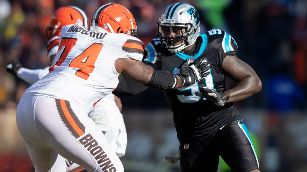 Carolina Panthers smart to place tender on DE Brian Cox Jr.