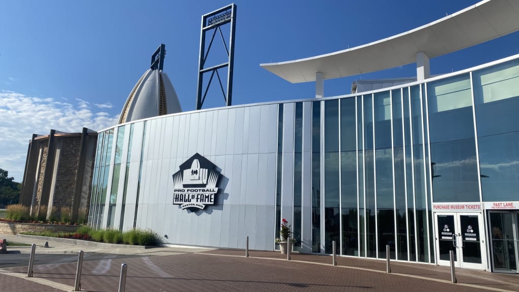 Sam Mills makes debut on banner at Pro Football Hall of Fame site