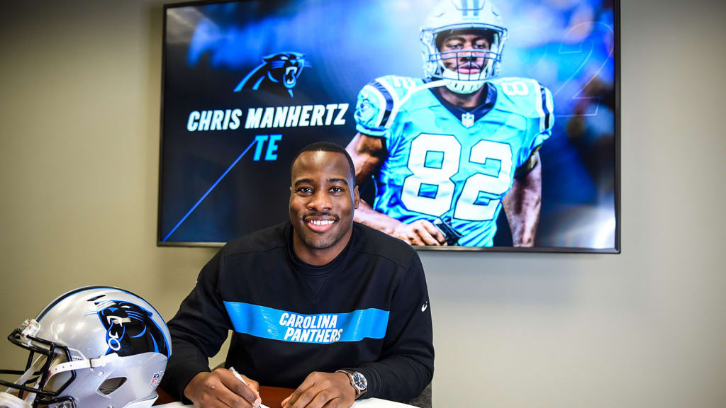 Chris Manhertz signs two-year contract
