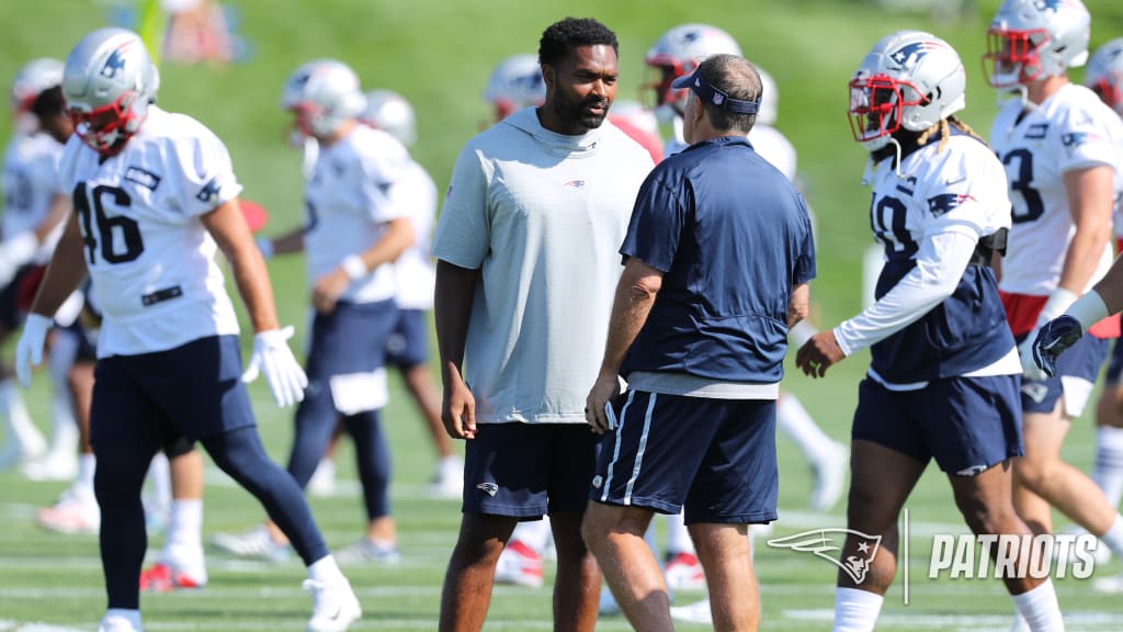 Dont'a Hightower, Jerod Mayo return for start of Patriots camp