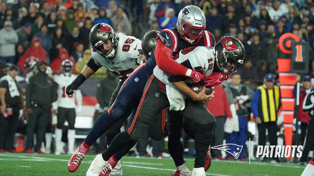 Game Notes: Patriots defense holds Tampa Bay to 19 points