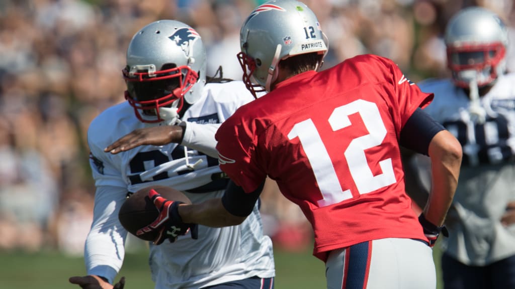 LeGarrette Blount, Dominique Easley back at Patriots practice