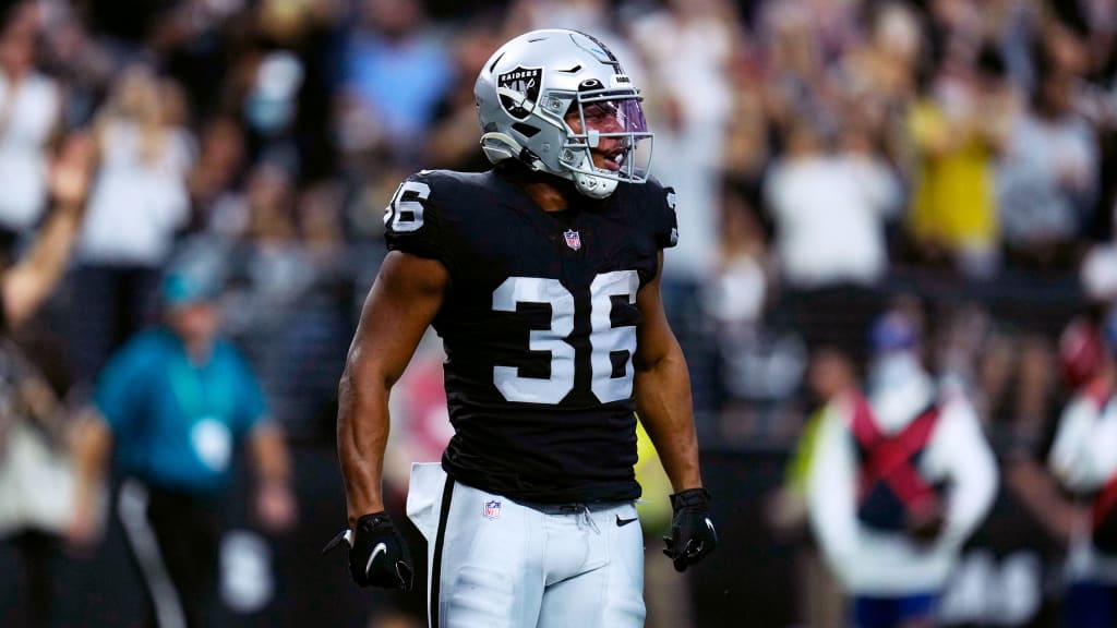 Halftime Report: Raiders backfield getting the job done in Canton