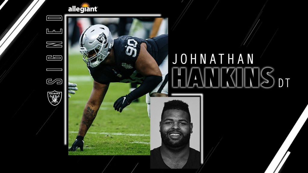 Raiders re-sign DT Johnathan Hankins